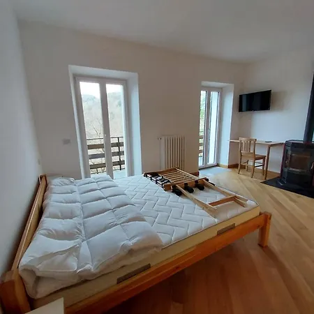 La Casa Nel Bosco Beb Bed & Breakfast 3*